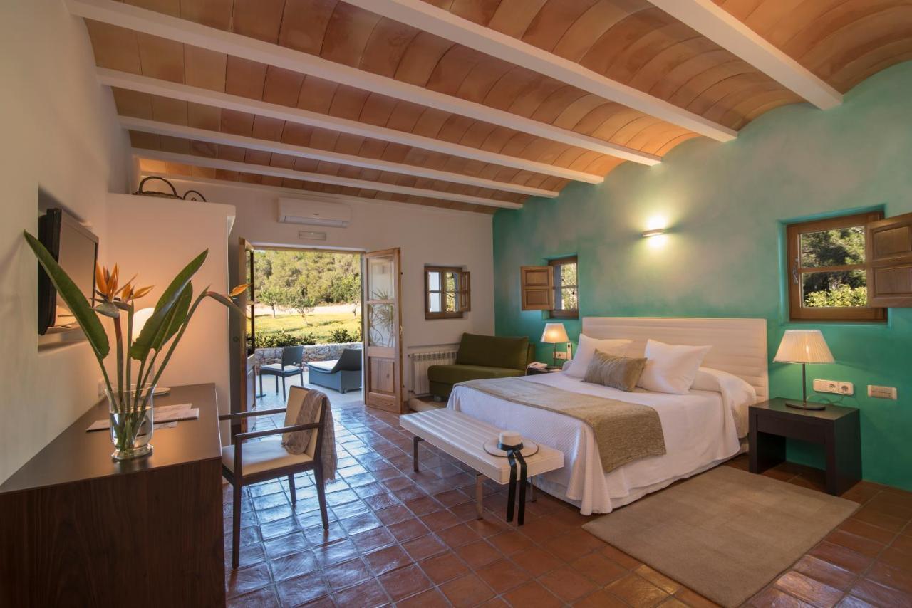 Hotel Rural & Spa Can Curreu サンタ・エウラリア・デス・リウ エクステリア 写真